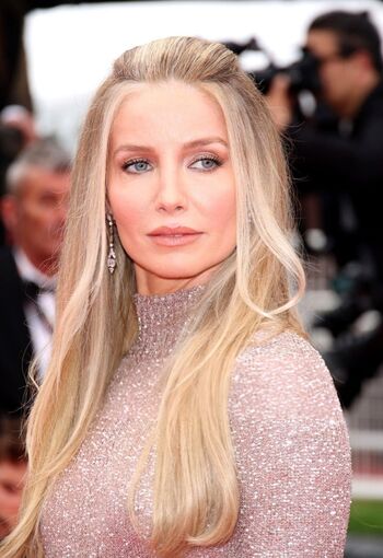 Full leaked Annabelle wallis private onlyfans photo