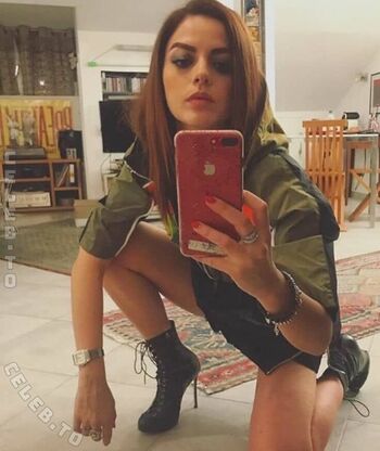 Full leaked Annalisaufficiale private onlyfans photo