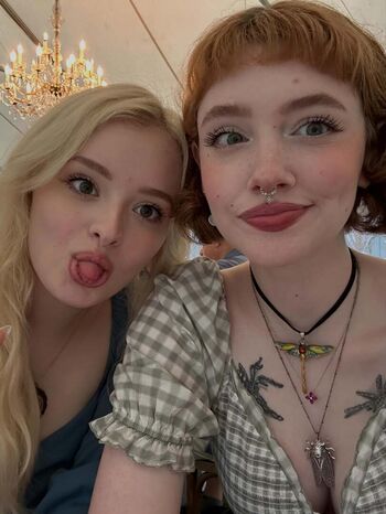 Full leaked Annaliseelliot private photo