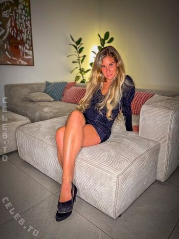 Full leaked Annaluna private onlyfans photo