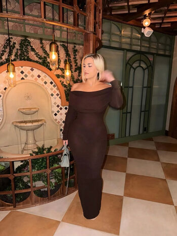 Full leaked Annamaloney private onlyfans photo