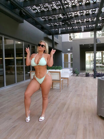 Full leaked Annamaloney private onlyfans photo