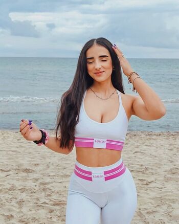 Full leaked Annamaria dore private photo