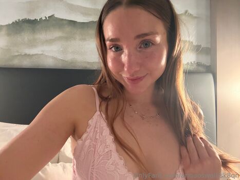 Full leaked Annaoswaldskqn page private onlyfans photo