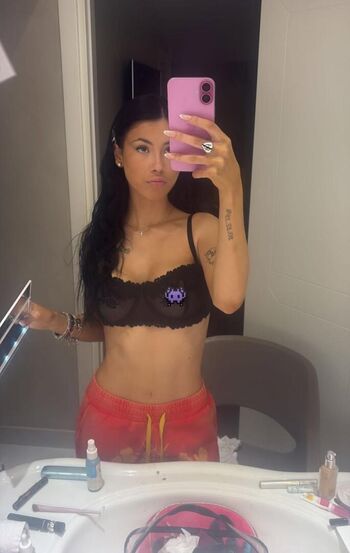 Full leaked Annapep private onlyfans photo