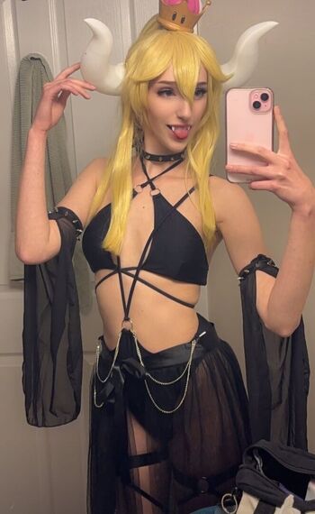 Annas_cosplay