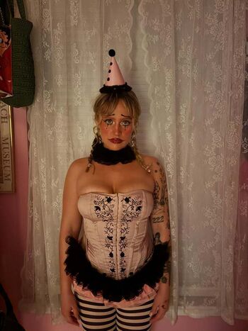 Full leaked Annasauvee private onlyfans photo