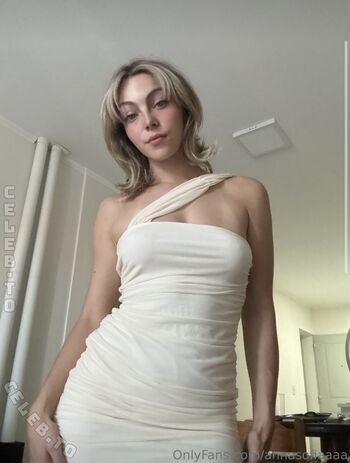 Full leaked Annasofiaaaa private onlyfans photo