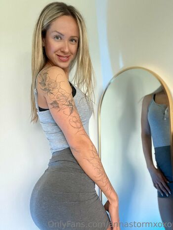 annastormxoxo