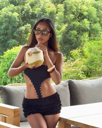 Full leaked Anne ale page private onlyfans photo