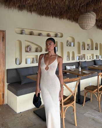 Full leaked Anne ale page private onlyfans photo