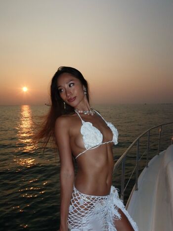 Full leaked Anne ale private photo