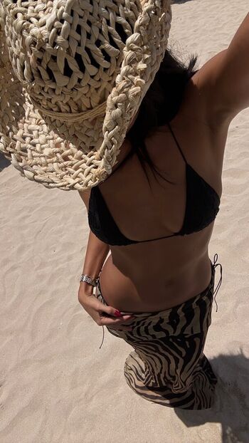 Full leaked Anne ale private photo