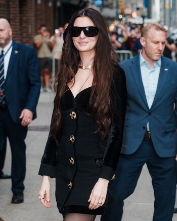 Full leaked Anne hathaway page private onlyfans photo