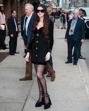 Full leaked Anne hathaway page private onlyfans photo