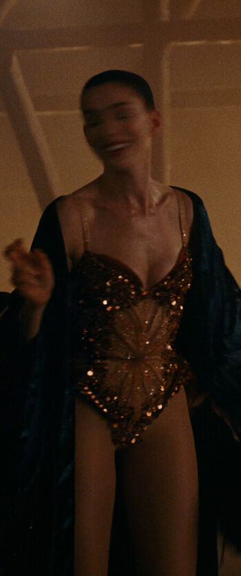 Anne Hathaway