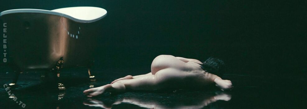 Full leaked Anne hathaway private photo