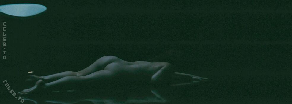 Full leaked Anne hathaway private photo