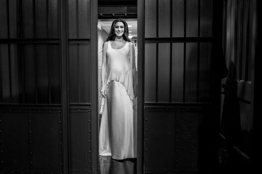 Full leaked Anne hathaway page private photo