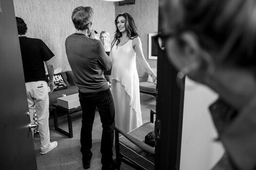 Full leaked Anne hathaway page private photo