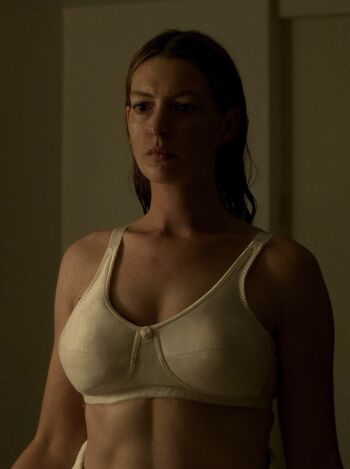 Full leaked Anne hathaway private photo