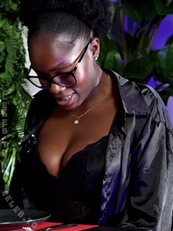 Full leaked Anne jinadel private onlyfans photo