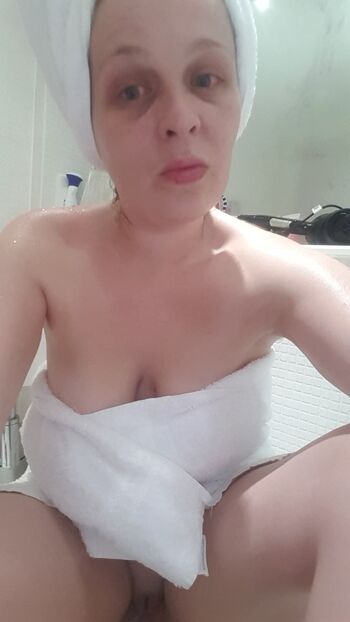 Full leaked Anne marie connor private photo