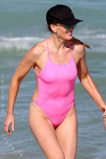 Full leaked Anne vyalitsyna page private onlyfans photo