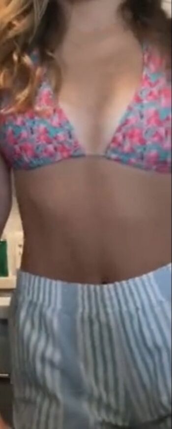 Full leaked Annelise mae private onlyfans photo