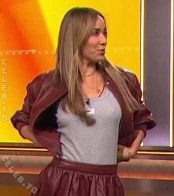 Full leaked Annemarie carpendale private onlyfans photo