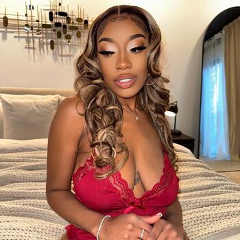 Full leaked Annemoore private onlyfans photo