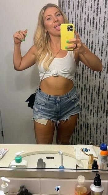 Full leaked Annie lederman private onlyfans photo