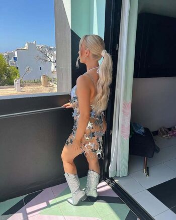 Full leaked Annie lydia weston private photo