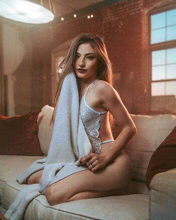 Full leaked Annie poletick private photo
