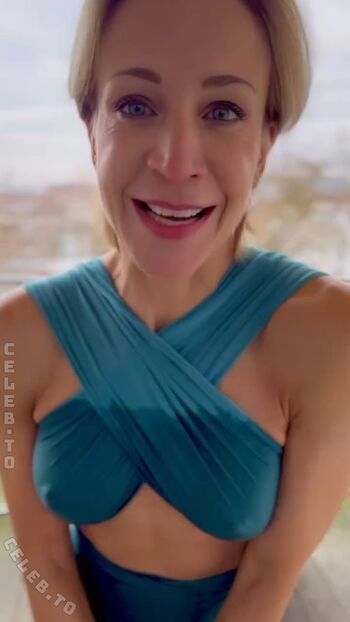 Full leaked Annika ernst private onlyfans photo