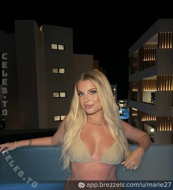 Full leaked Annmariedtz private photo