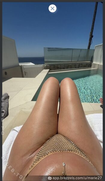 Full leaked Annmariedtz private photo