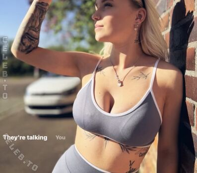 Full leaked Anny vans page private photo