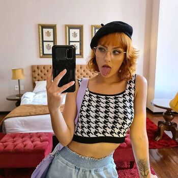 Full leaked Annykalmeidaa private photo