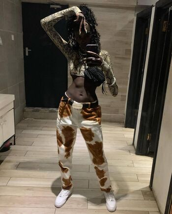 Full leaked Anok yai private onlyfans photo