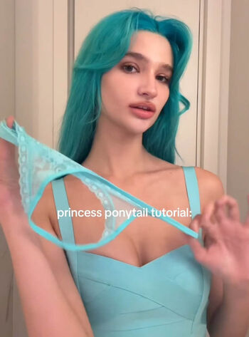 Full leaked Anokhina liza page private onlyfans photo