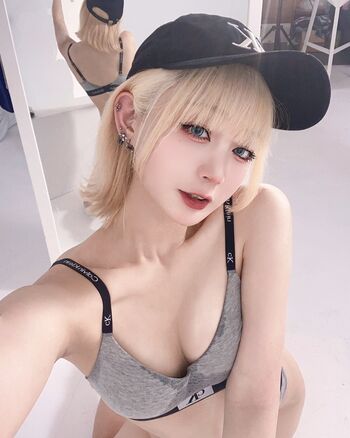 Full leaked Anshi kuromi private onlyfans photo