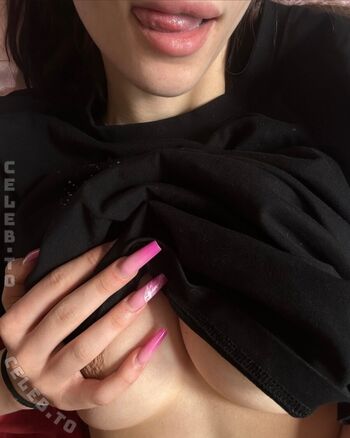 Full leaked Antoniavanessa private photo