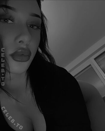 Full leaked Antoniavanessa private photo