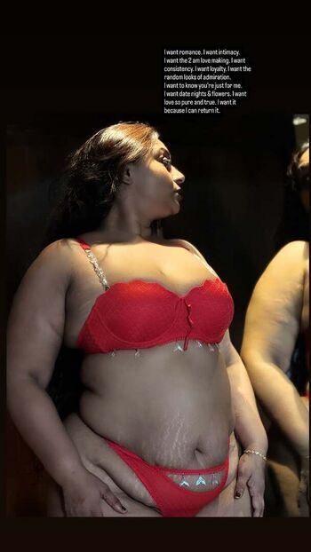 Full leaked Anupamaswathi private photo