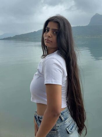 Full leaked Anushka deokate private onlyfans photo