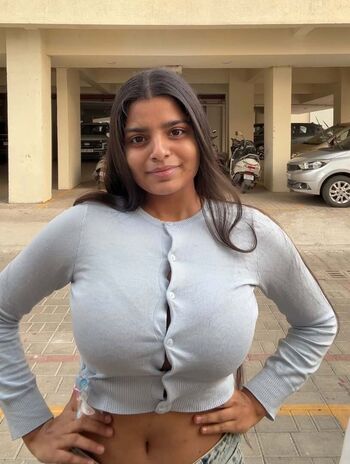 Full leaked Anushka deokate private onlyfans photo