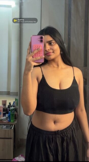 Full leaked Anushka deokate private photo