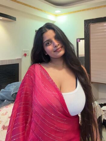_anushkadiariess_