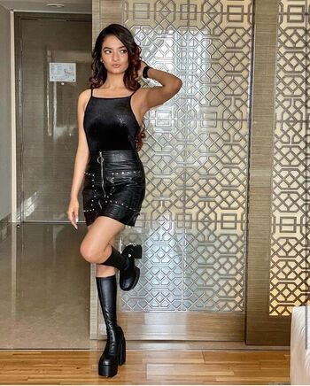 Full leaked Anushkasen private photo